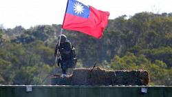 عاجل الجيش التايواني يعلن استعداده للحرب المحتمله بعد مناورات الصين