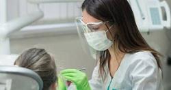 كيف تؤدى قله غسل الاسنان لزياده خطر الاصابه بفيروس كورونا COVID21؟