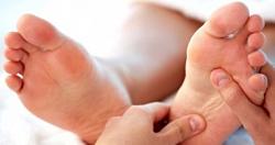 احذر علامات تظهر على اصابع قدميك تكشف ارتفاع السكر بالدم