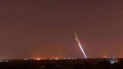 عاجل جيش الاحتلال الاسرائيلي رصدنا 180 صاروخا من غزه صوب اسرائيل