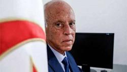 عاجل الرئيس التونسي الاجراءات المتخذه اليوم ليست تعلىقا للدستور