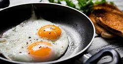 كيف تاخذ البيض كوجبه صحيه منخفضه السعرات الحراريه