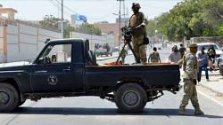 قتل رجل امن في هجوم شنته حركه الشباب الارهابيه جنوب الصومال