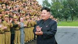 زعيم كوريا الشماليه السجن والاعدام لمن يرتدي بنطلون جينز