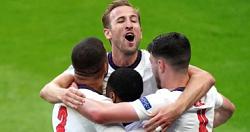 كأس أوروبا 2021 10 أرقام لمركزه في نصف النهائي ضد إنجلترا ضد الدنمارك