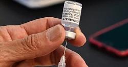 تحدد السلطات الصحية العراقية المجموعات المستبعدة من تطعيم COVID21