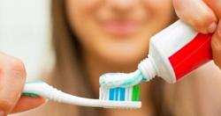 تعرف ما هو الوقت المناسب لتنظيف الاسنان وما الطريقه الصحيحه؟