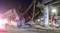 لحظة انهيار جسر في العاصمة المكسيكية بالفيديو