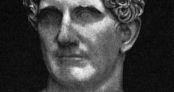 مارك انطونيو اخذ بثائر يوليوس قيصر وغرامه من كليوباترا قضى علىه