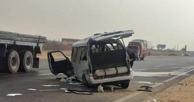 10 people were injured including 5 children in a traffic accident in Sharqia