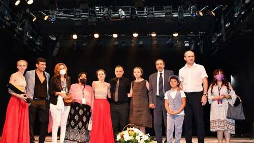 The Ambassador of Belarus praises the presentation of the theater road at the Isis International Festival