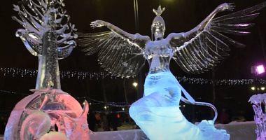 16 Huge ice carved in Siberia celebrates Christmas photos and video