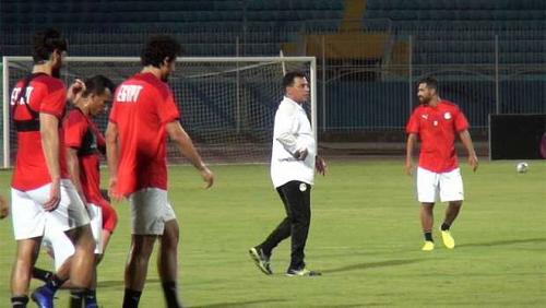 Tamer Saqr about the performance of the national mistakes and Match Gabon easier from Angola
