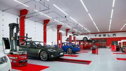 Tesla opens the doors of its first factory in Germany in front of visitors