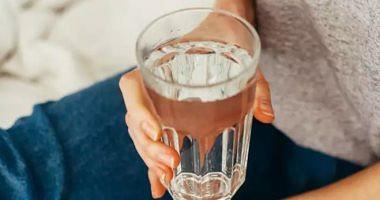 Your health in eating 10 benefits to drinking water is most important to maintain body fluids
