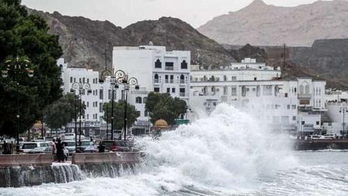 Oman Hurricane Shaheen is about 130 km from Muscat