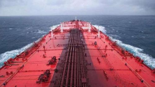 Threatens the largest oil leak in the Red Sea Learn about the tanker