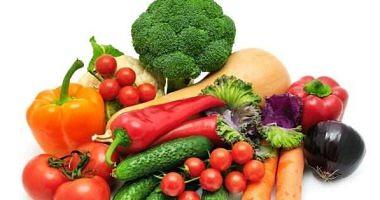 How can I reduce the effects of agricultural pesticides in fruits and vegetables