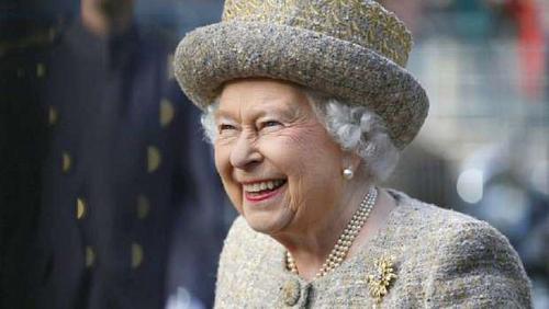 Queen of Britain for the first time with 95 years and still holds its tasks