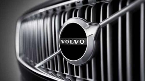 Volvo supports animal care to remove the skin from its new cars
