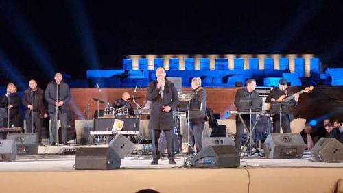 Medhat Saleh begins his ceremony at the Abidos Festival in the song