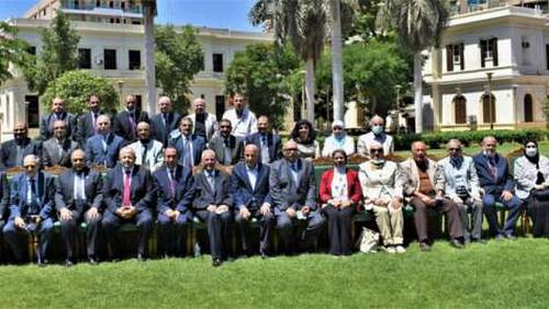 President of Cairo University is a project to develop agricultural testing station in Wadi AlNatroun