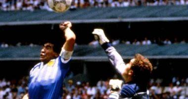 Napoli player repeats Maradona historic goal by hand in Rome video