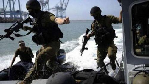 3 Palestinian fishermen were injured by the occupation bullets off the Sudanese sea