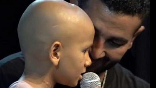 Ahmed Saad from singing with a child with cancer I did not hold myself crying