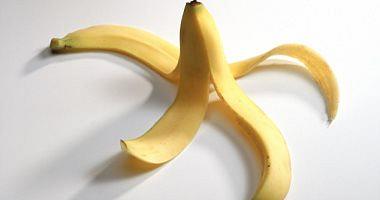 Do not get rid of knowing the benefits of banana peel them for teeth whitening