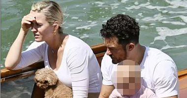 Katty Perry and Orlando Bloom enjoy a trip in Venice accompanied by their daughter pictures