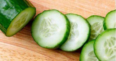 6 Foods Help you slimming in the summer most notably shrimp and cucumber