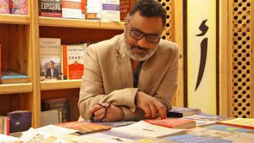 Today Abdul Rahim Kamal signs the novel of the children in the presence of art stars