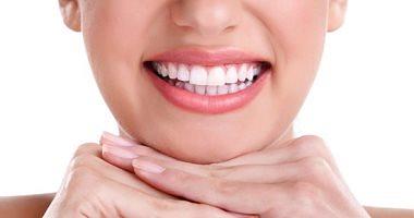 Natural recipes for teeth whitening to get a charming white smile