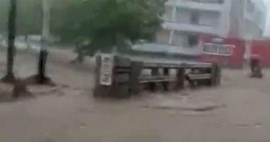 The floods are sweeping North Korea and covering the streets amid the escape of citizens video