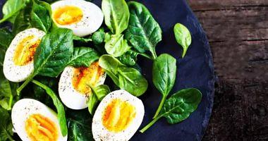 Learn about health benefits for eggs including muscle building and weight loss