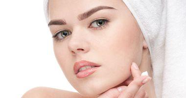 Natural recipes for sensitive skin peeling moisturizing and treatment
