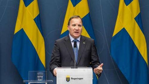Who is Stefan Loven the first president of government in the history of Sweden pulls him confidence