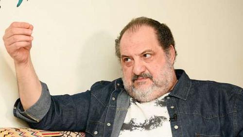 Hala Khalil praises Khaled Al Sawi and the public suspends an artistic energy