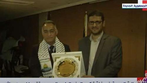 The Ministry of Health in Gaza honors the Egyptian medical delegation in recognition of its video efforts