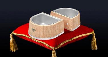 The most expensive from a Chinese company a French company manufactures a dish to eat dogs with 20 thousand pounds