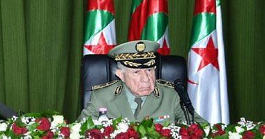 The commander of the Algerian army says to those who tries to distort our reputation that our response will be crucial