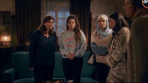 Divorce Mervat Amin in the fifth episode of the series Hakaiti with time