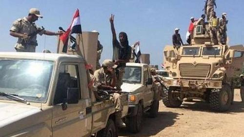 URGENT Yemeni army exchange prisoners and shelves with Houthis