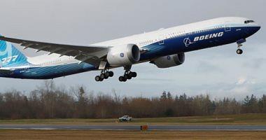 Boeing reveals new flags in its plane Dream Liner 787