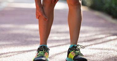 The tilting legs may be a sign of peripheral arteries
