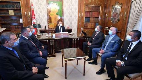Tunisian president changes security and national guard leaders
