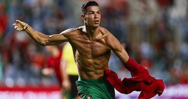 Ronaldo breaks 5 historical numbers in 7 years