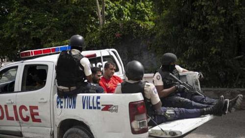 Haiti cancels a farewell ceremony of the president due to protests and riots
