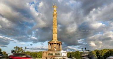 The stealing historical copper sheets of famous victory column in Berlin by unknown